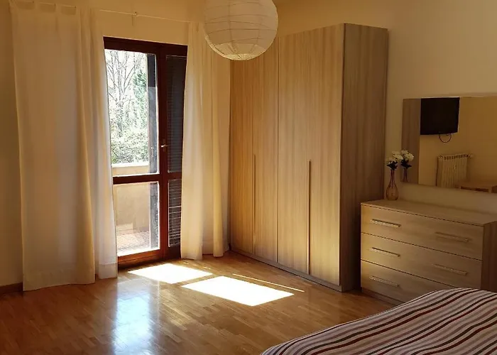 Bononia Station بيت ضيافة بولونيا