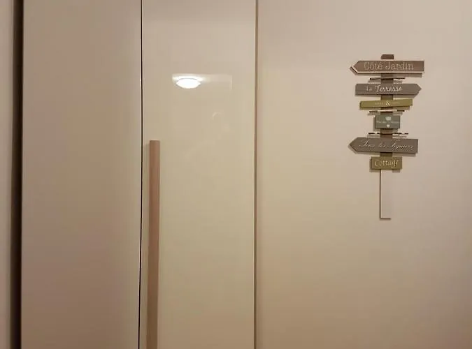 Bononia Station 게스트하우스 *